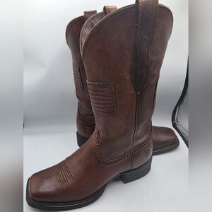 Ariat Woman's Patroit 6.5 B Dark Brown Western Boots.